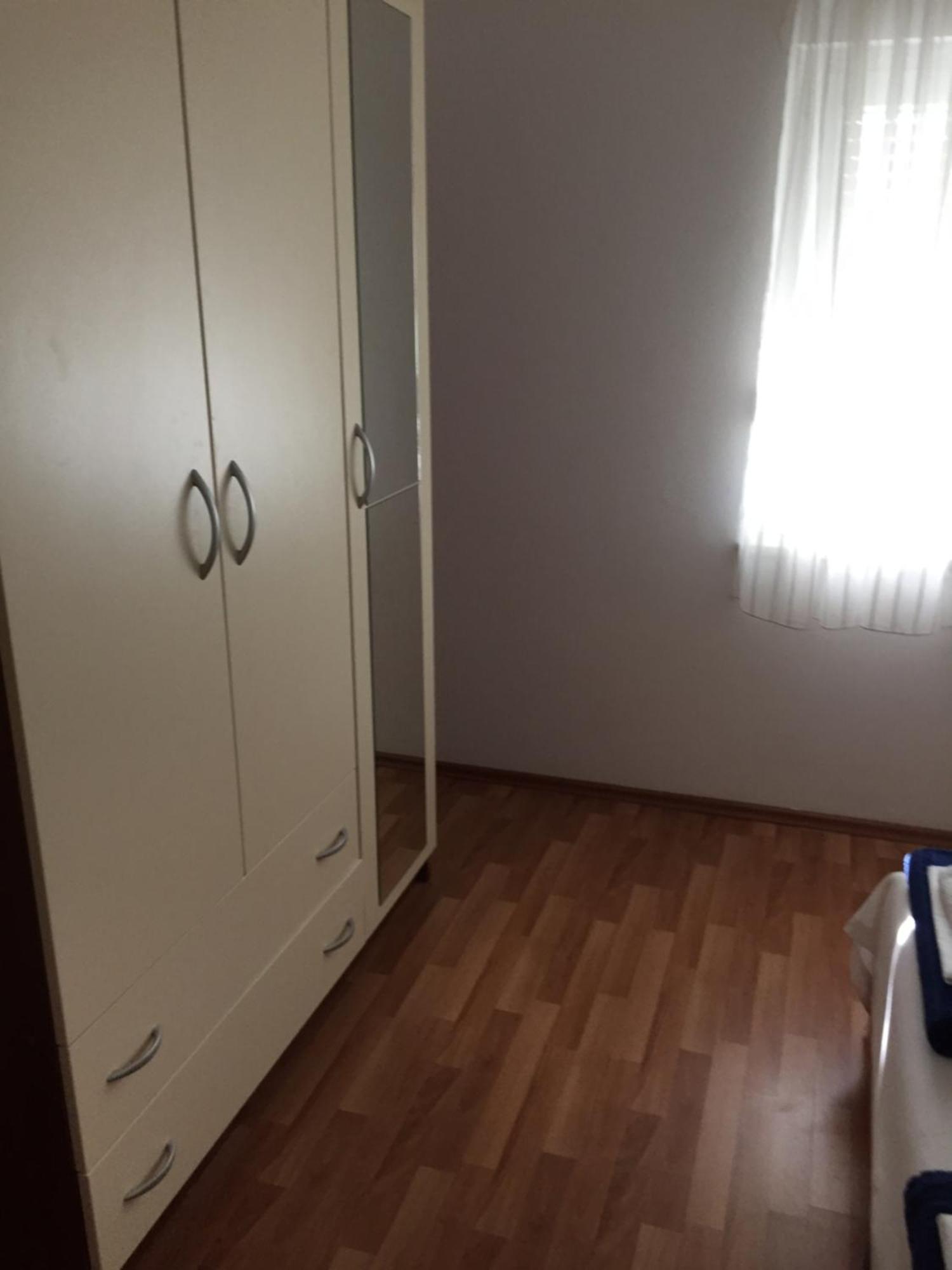 Apartments Vidovic Povljana Habitación foto